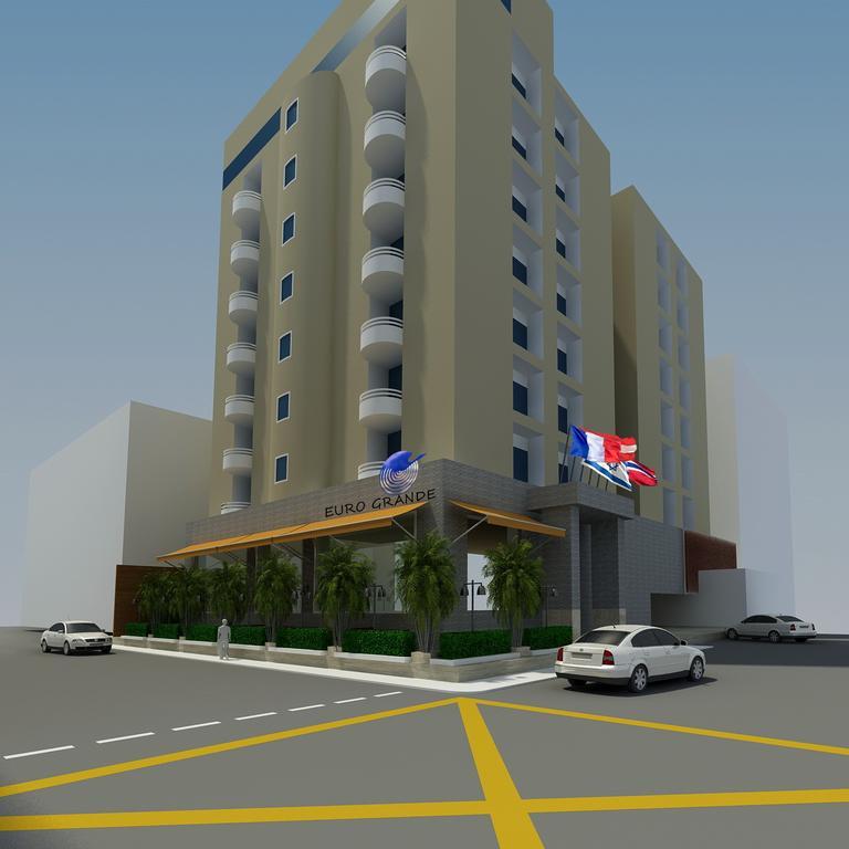 The Euro Grande Hotel Банкок Екстериор снимка